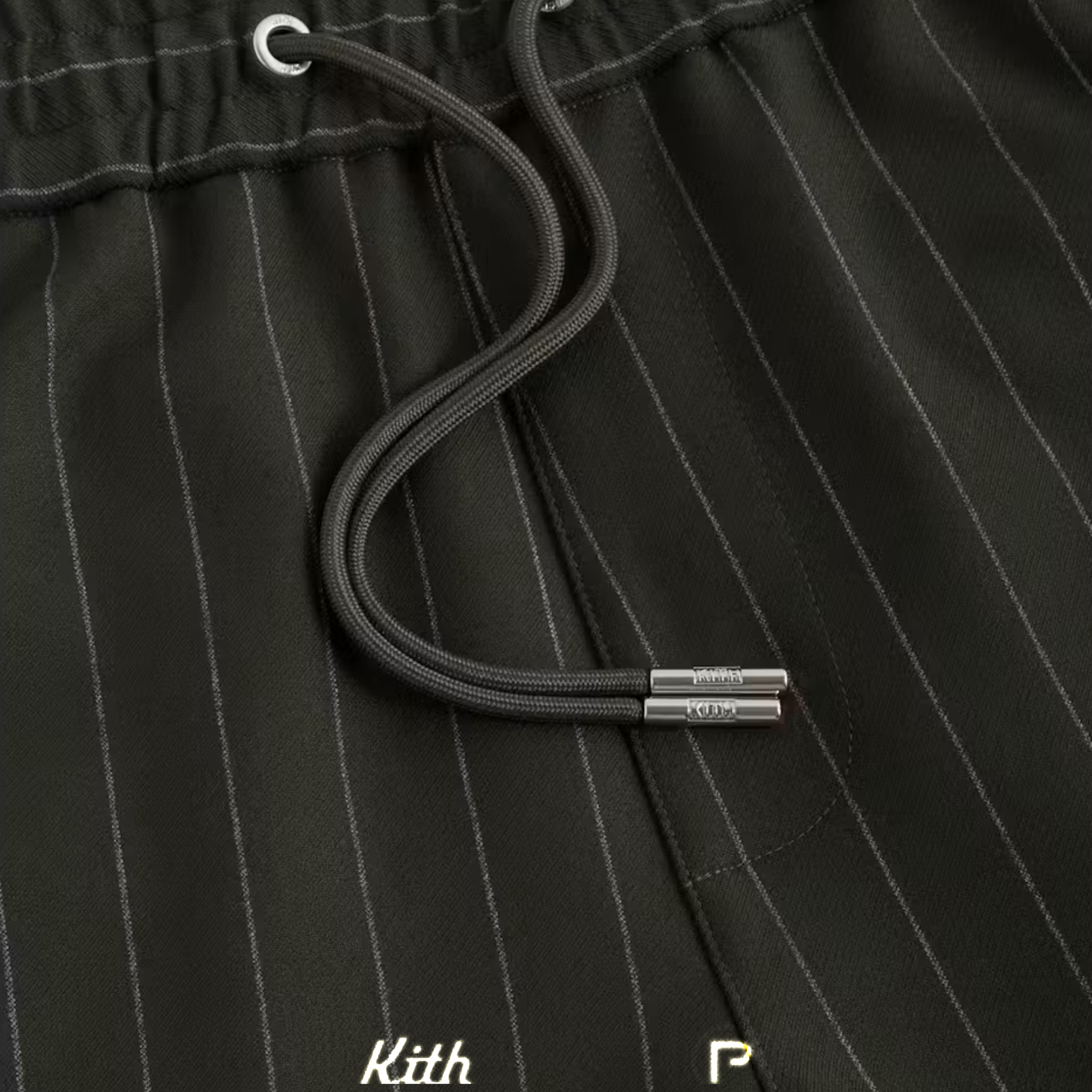 Kith Double Weave Pinstripe Short Stadium 2024 (USED)