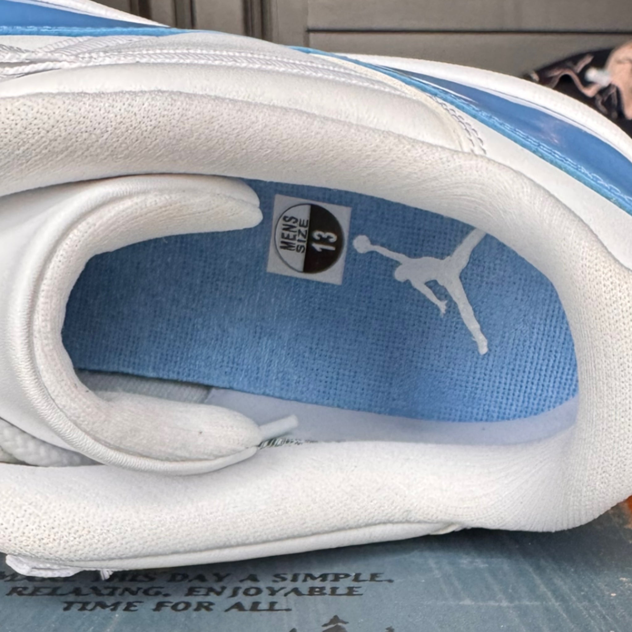 Air Jordan 11 Retro Low UNC 2017 (NEW)