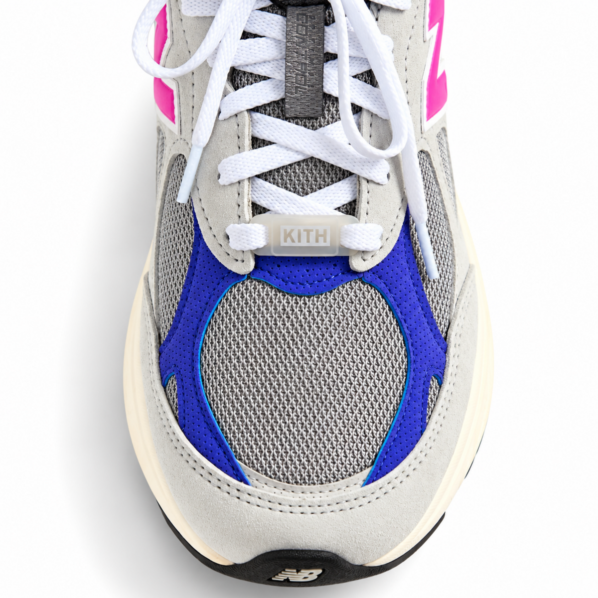 Kith & United Arrows & Sons New Balance 990v3 MiUSA Mushroom 2026