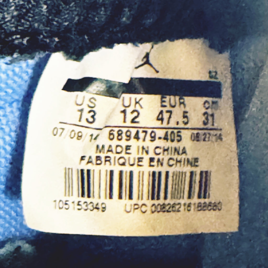 Air Jordan 11 Retro UNC Pantone Pack (USED)
