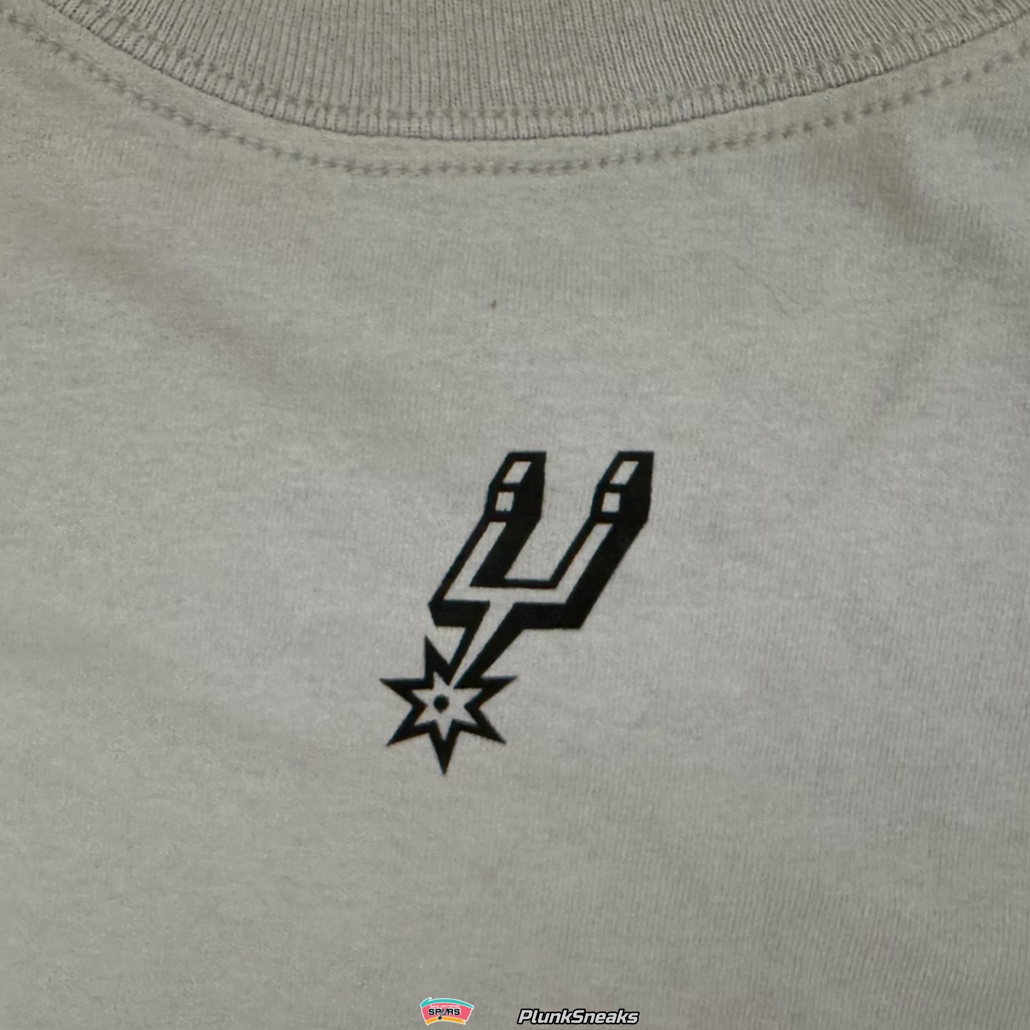San Antonio Spurs Go Spurs Go Hashtag Playoff Tee 2016 (USED)