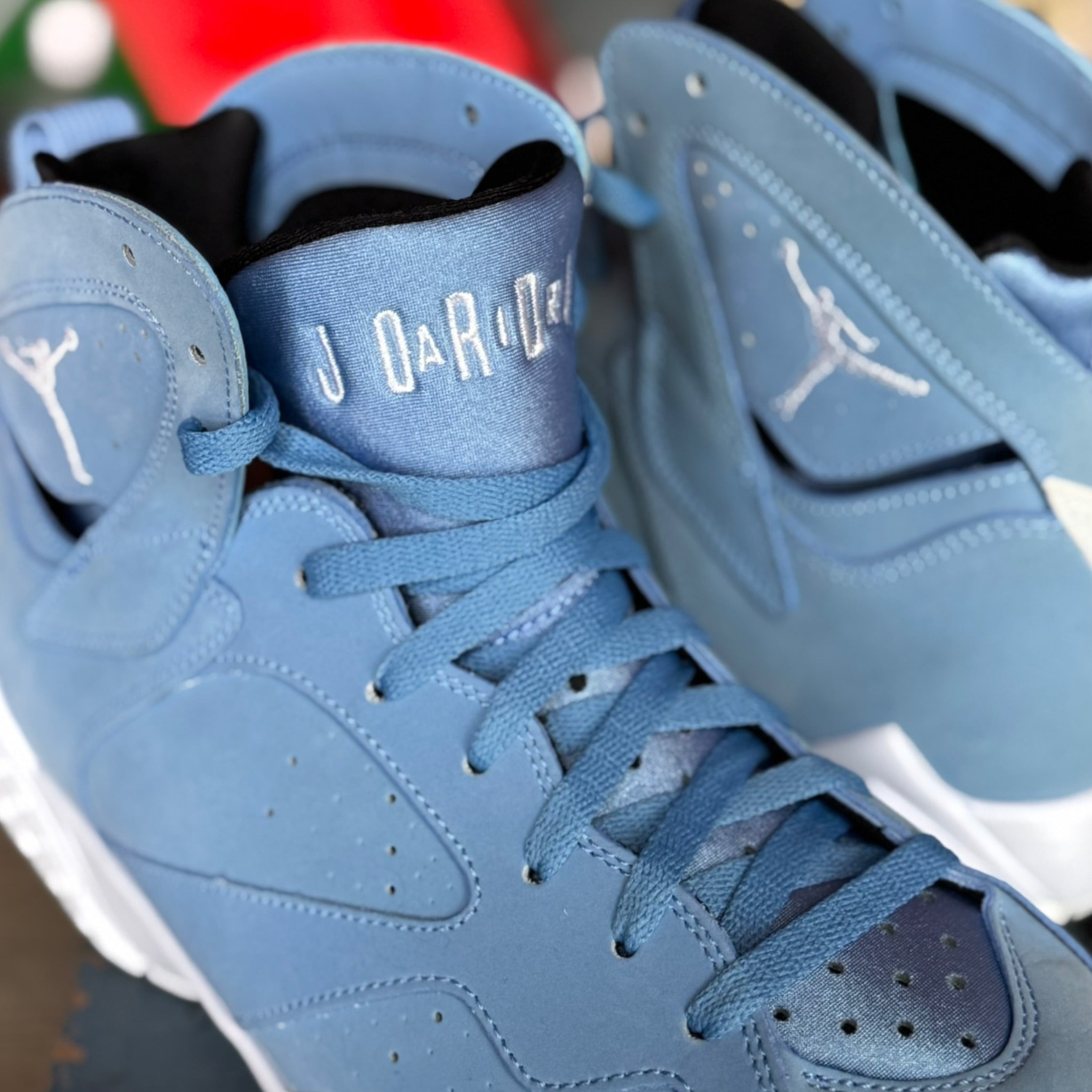Air Jordan 7 Retro UNC Pantone 2017 (USED)
