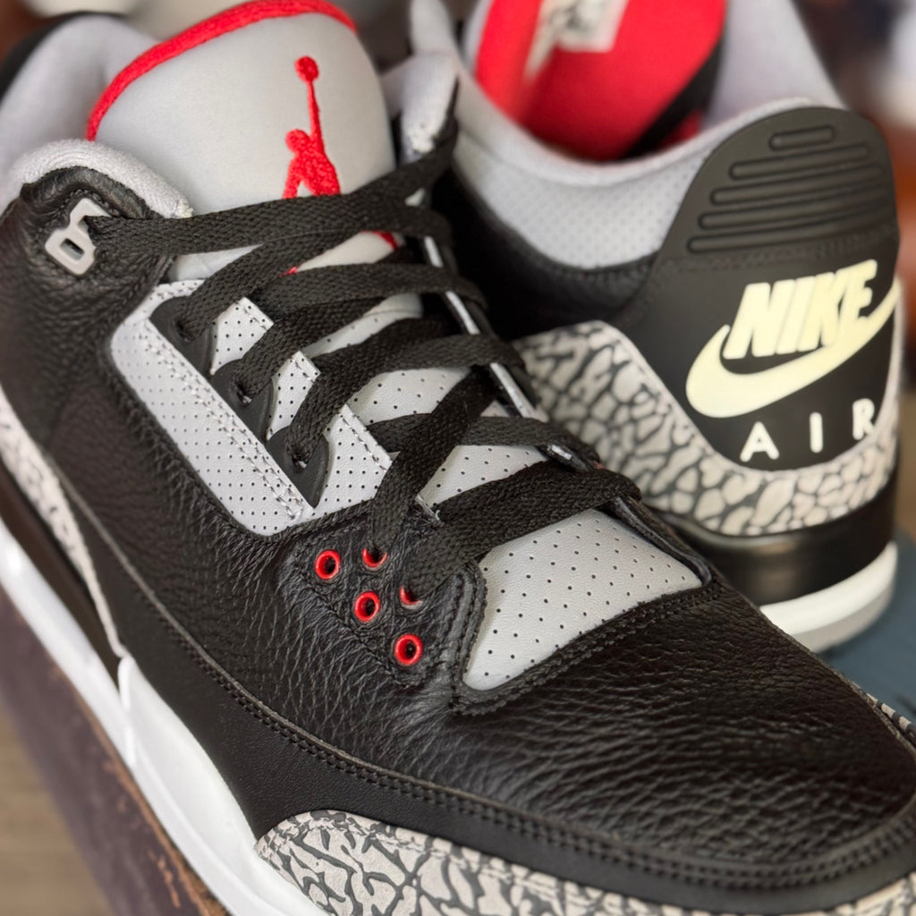 Air Jordan 3 Retro OG Black Cement 2018 (USED)