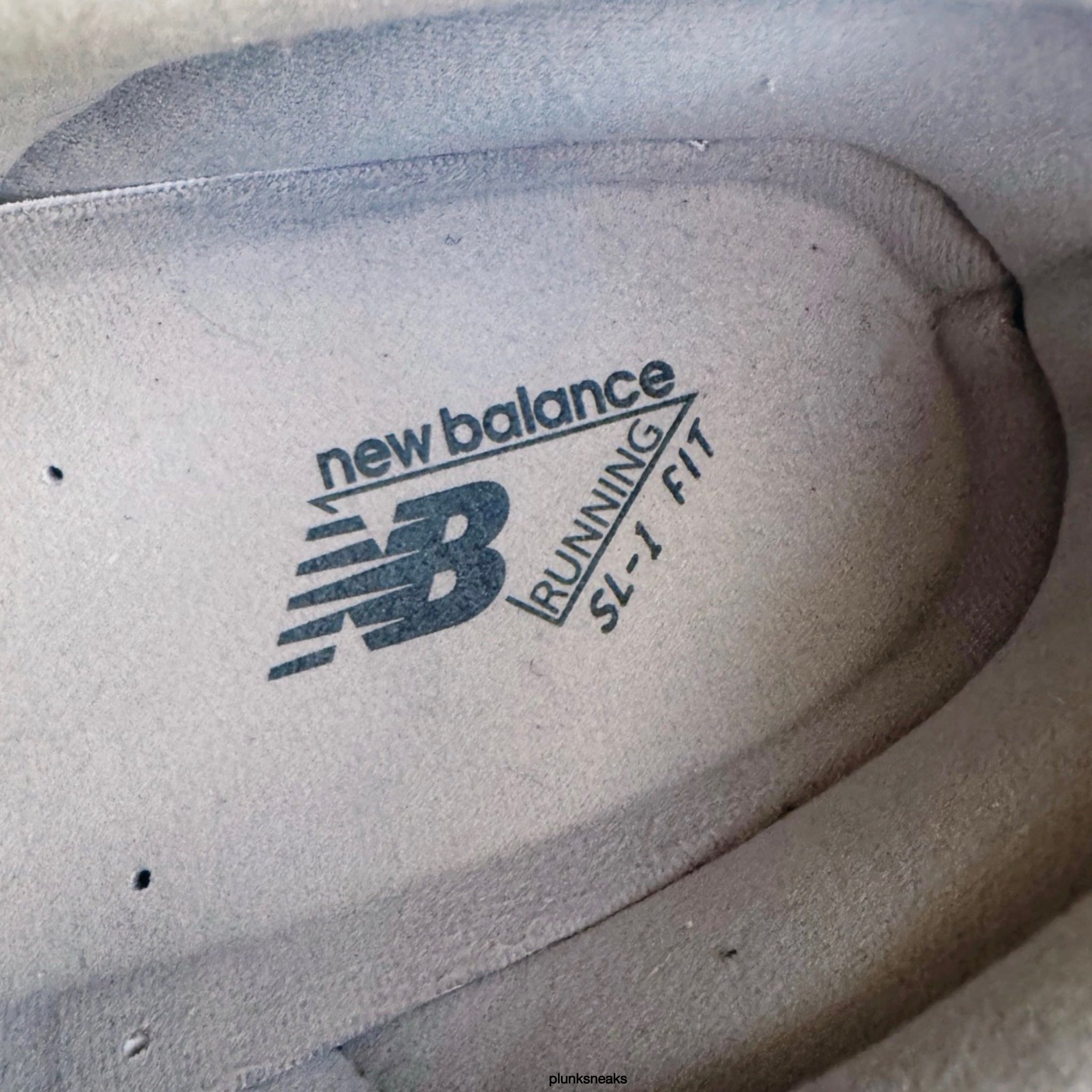 UP THERE New Balance 991v2 MIUK City Exclusive Pack Asia Pacific (USED)