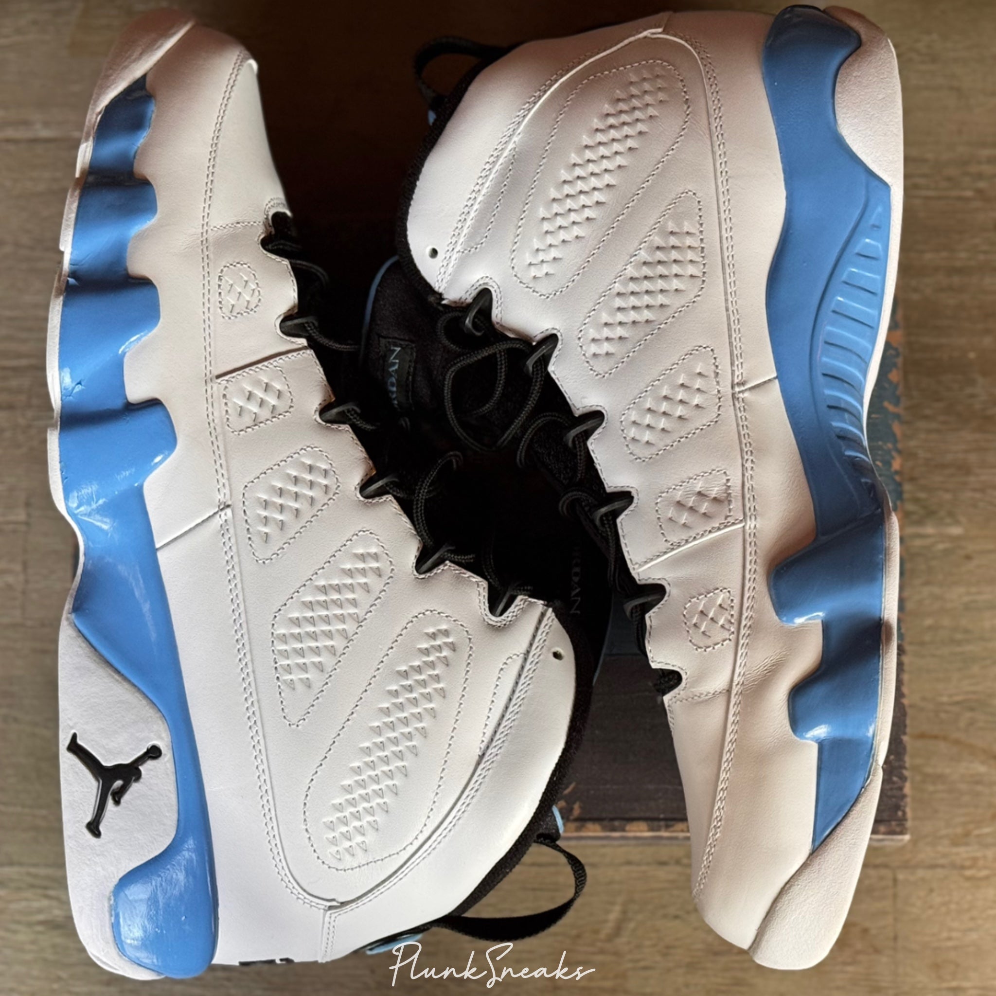 Air Jordan 9 UNC Powder Blue 2010 (USED)