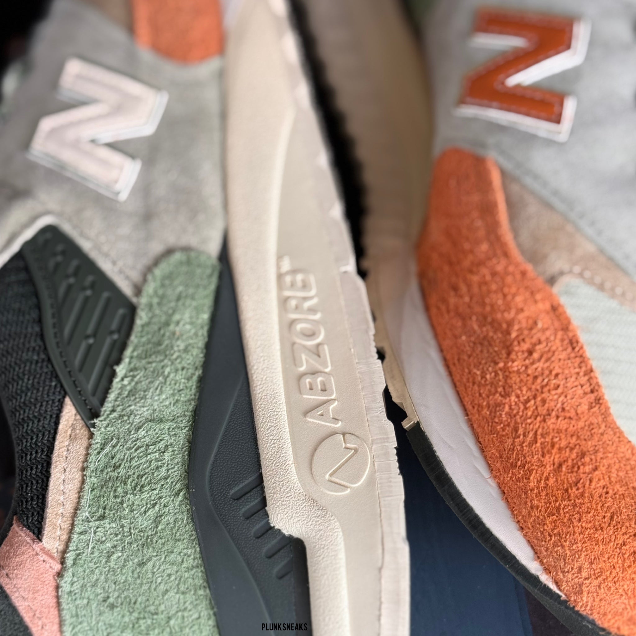 Kith Ronnie Fieg Frank Lloyd Wright New Balance 998 MiUSA Broadacre City Apricot (USED)