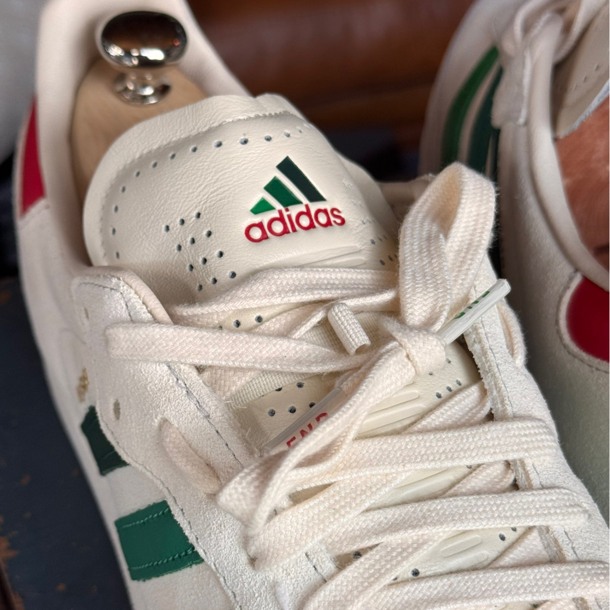 END. adidas Velosamba Social Cycling Green (USED)