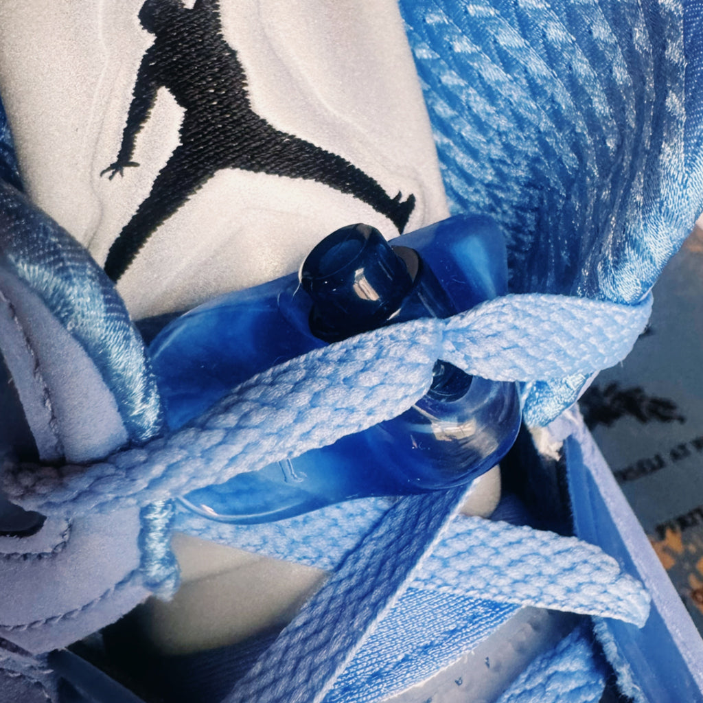 Air Jordan 5 Retro SE UNC 2023 (NEW-)
