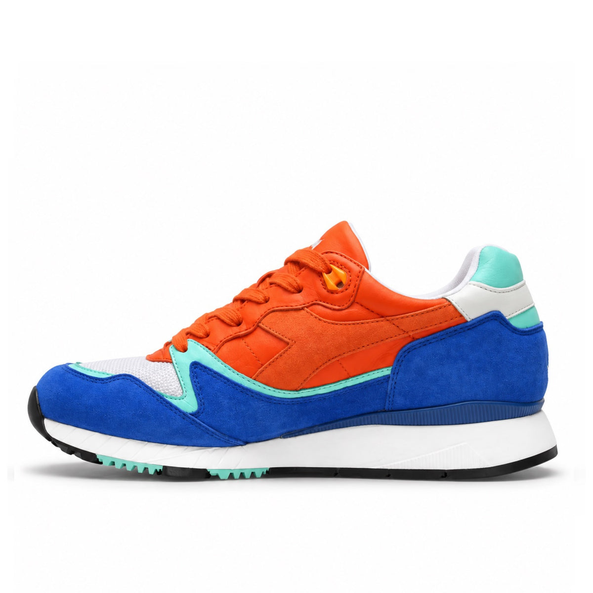 Hanon Diadora V7000 Inter City 2016 (USED)
