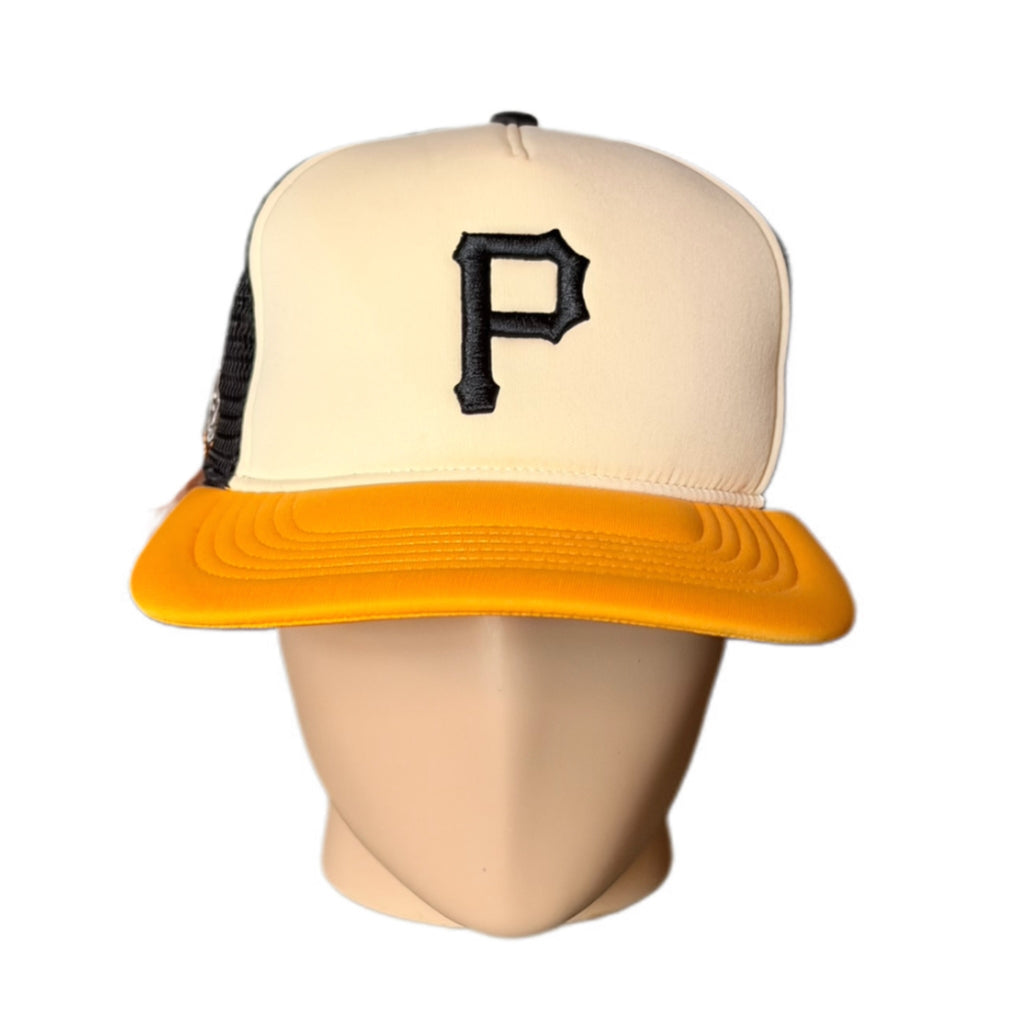 Kith ‘47 Pittsburgh Pirates Hitch Foam Trucker Hat 2024 (USED)
