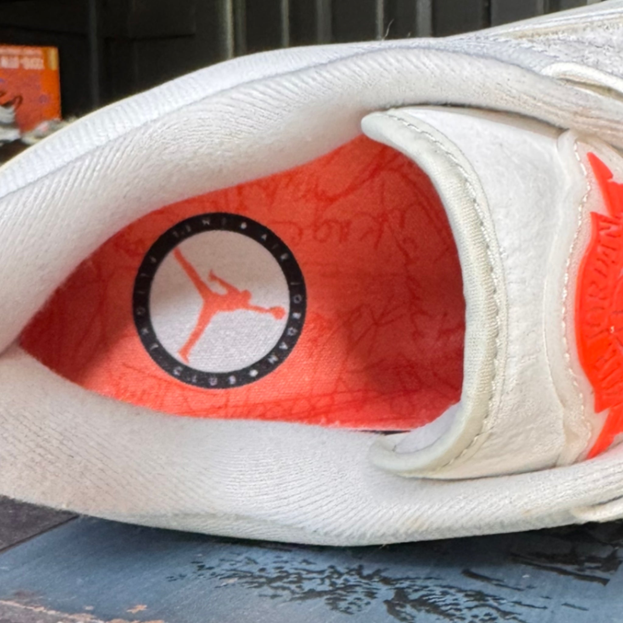 Shelflife x Air Jordan 2 Retro Low 2022 (USED)