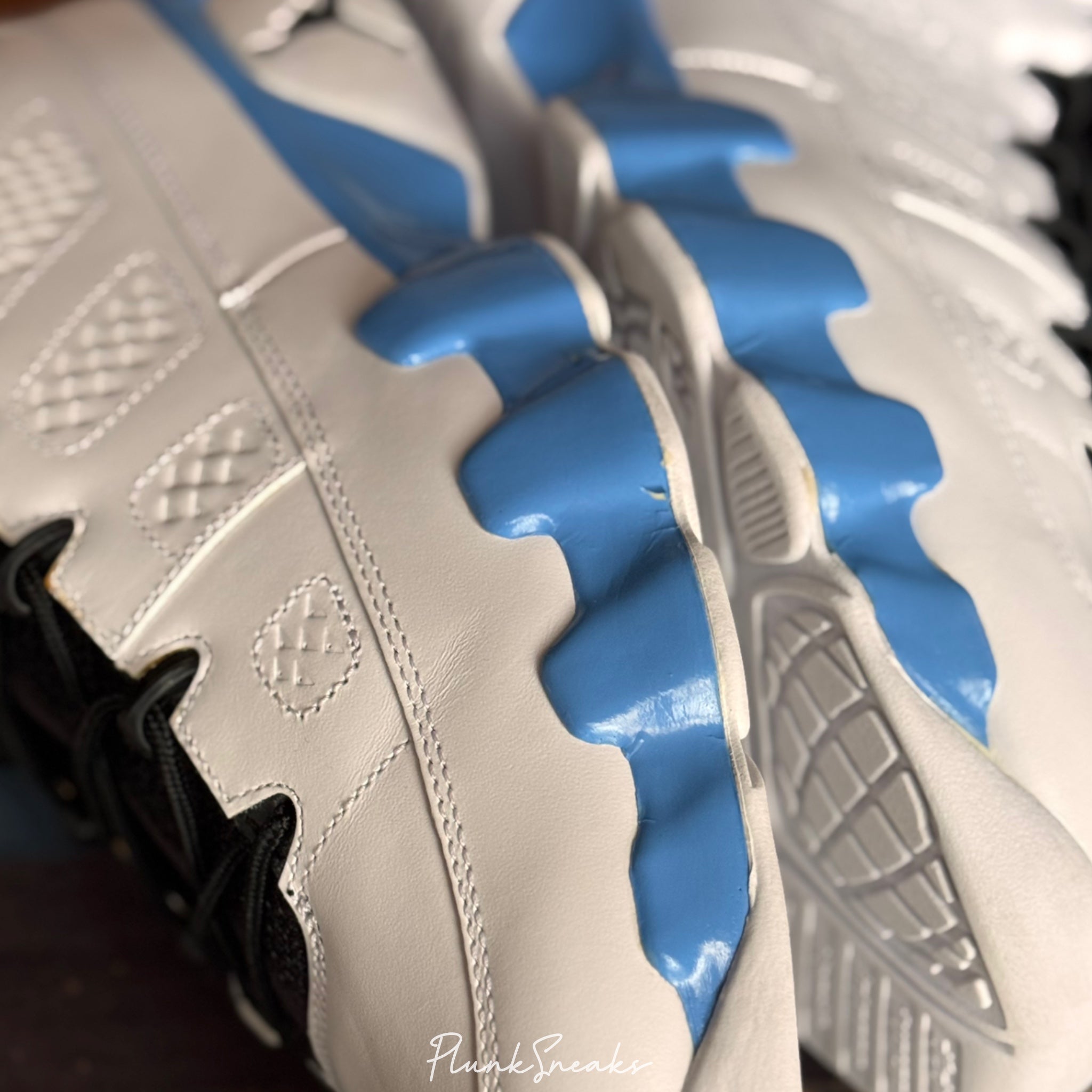 Air Jordan 9 UNC Powder Blue 2010 (USED)