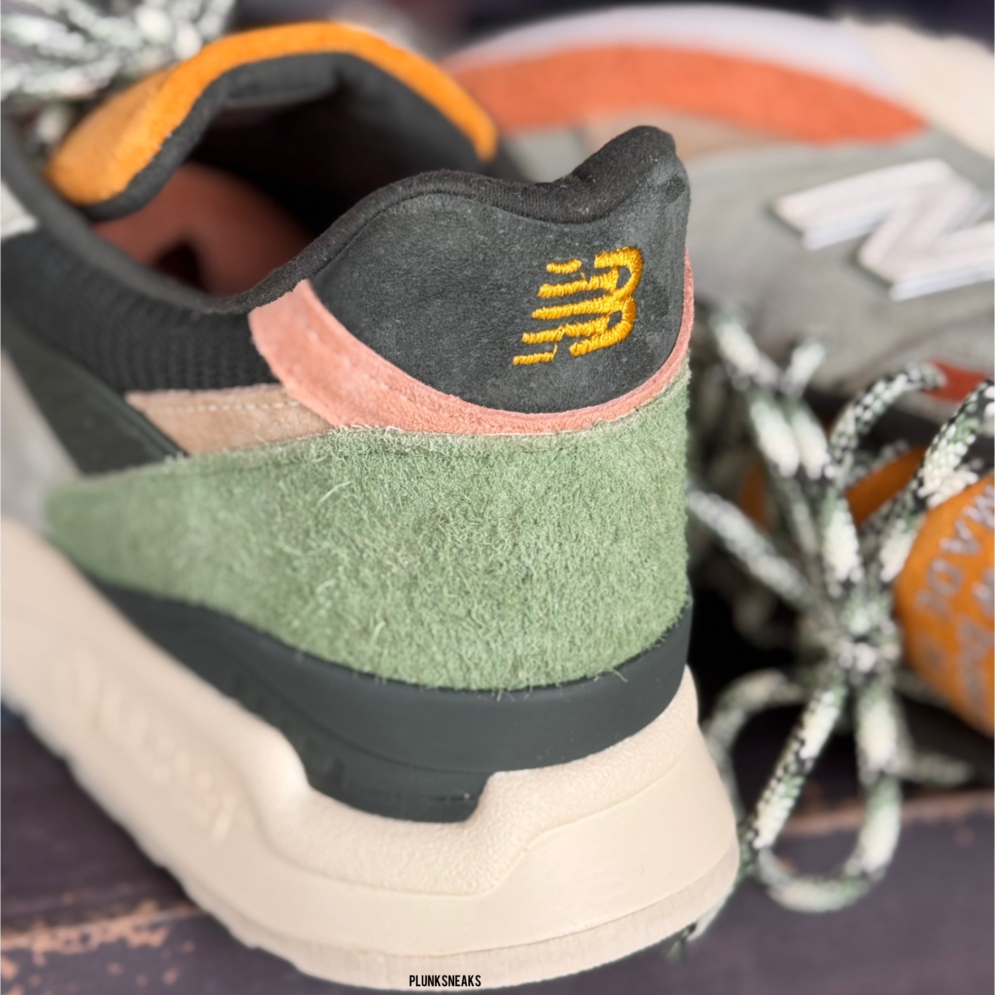 Kith Ronnie Fieg Frank Lloyd Wright New Balance 998 MiUSA Broadacre City Apricot (USED)