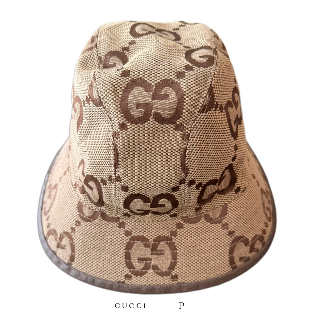 Gucci Jumbo GG Canvas Bucket Hat 2023 (USED)