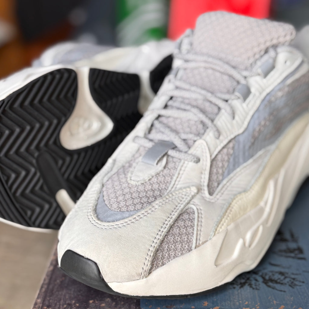 adidas Yeezy Boost 700 V2 Static 2018 (USED)