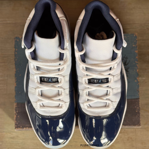 Air Jordan 11 Retro UNC Win Like 82 (USED)