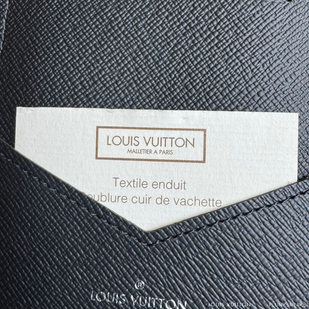 Louis Vuitton Monogram Eclipse Passport Cover 2017 (USED)