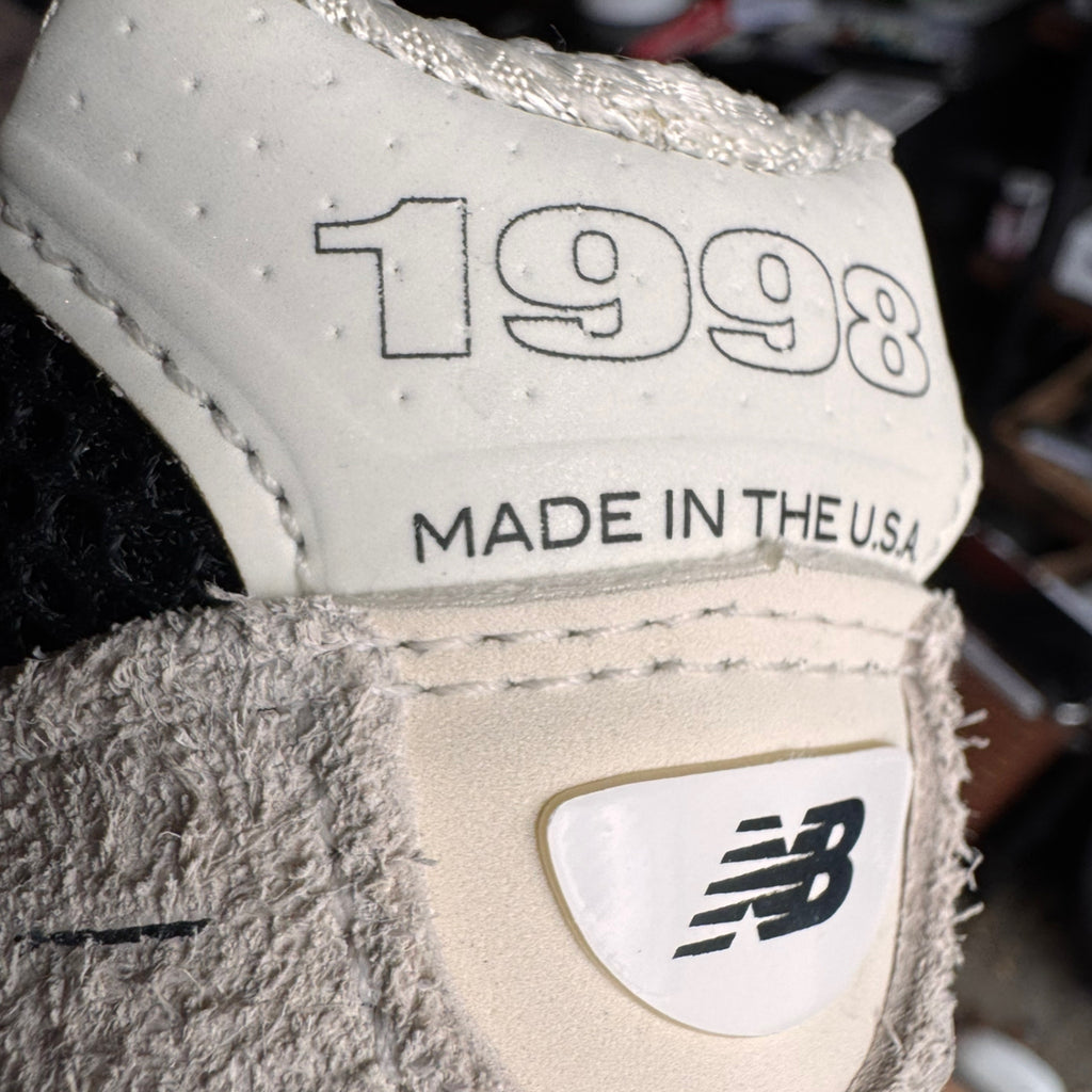 Joe Freshgoods New Balance 990v4 MiUSA 1998 Pack Intro 2023 (USED)