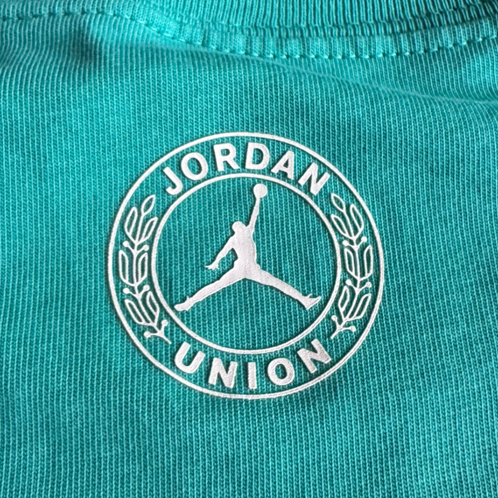 Air Jordan 1 KO x Union LA Long-Sleeve Tee Kinetic Green/Coconut Milk (USED)