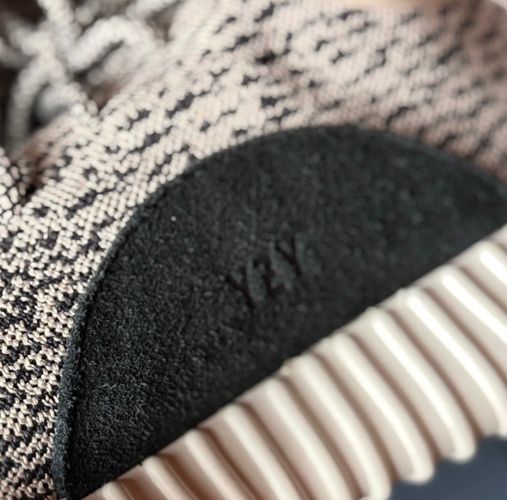 adidas Yeezy Boost 350 Turtledove 2015 (USED)