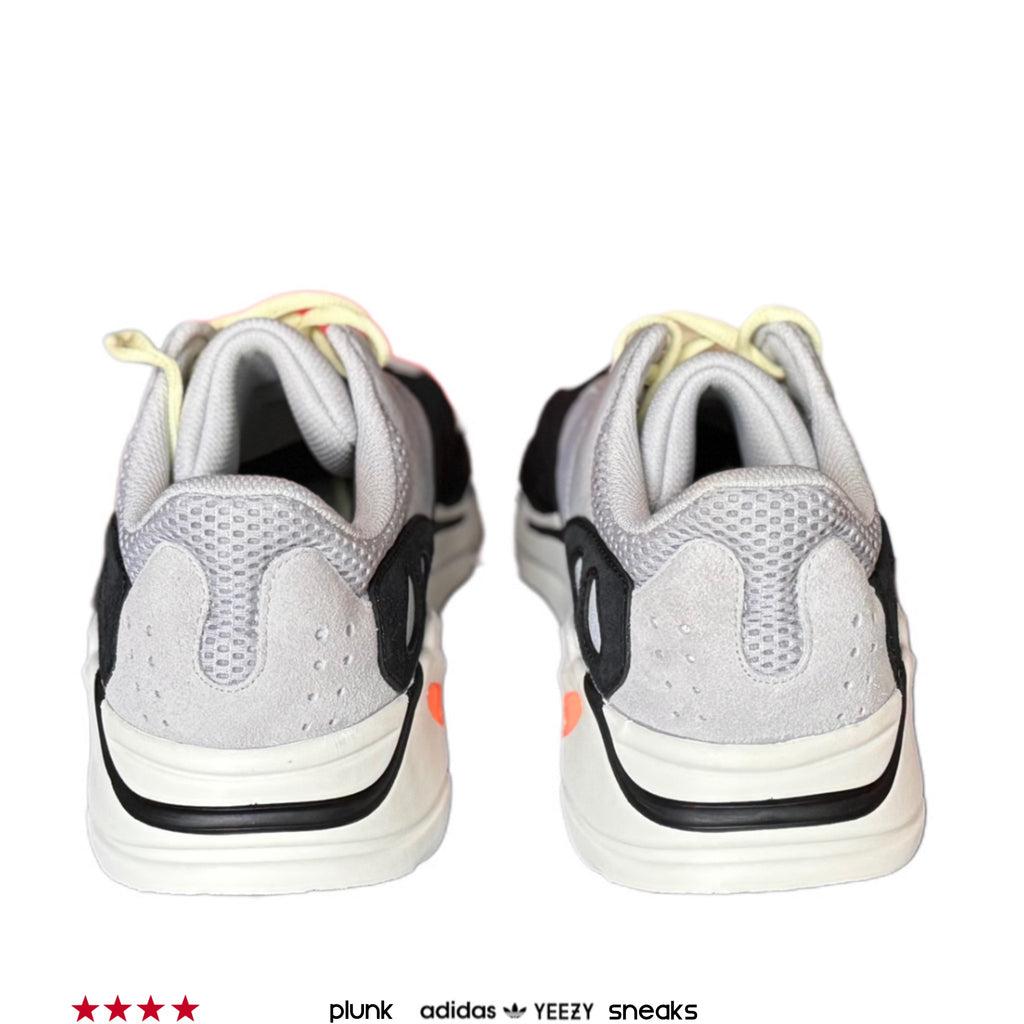 adidas Yeezy Boost 700 Wave Runner 2017 (USED)