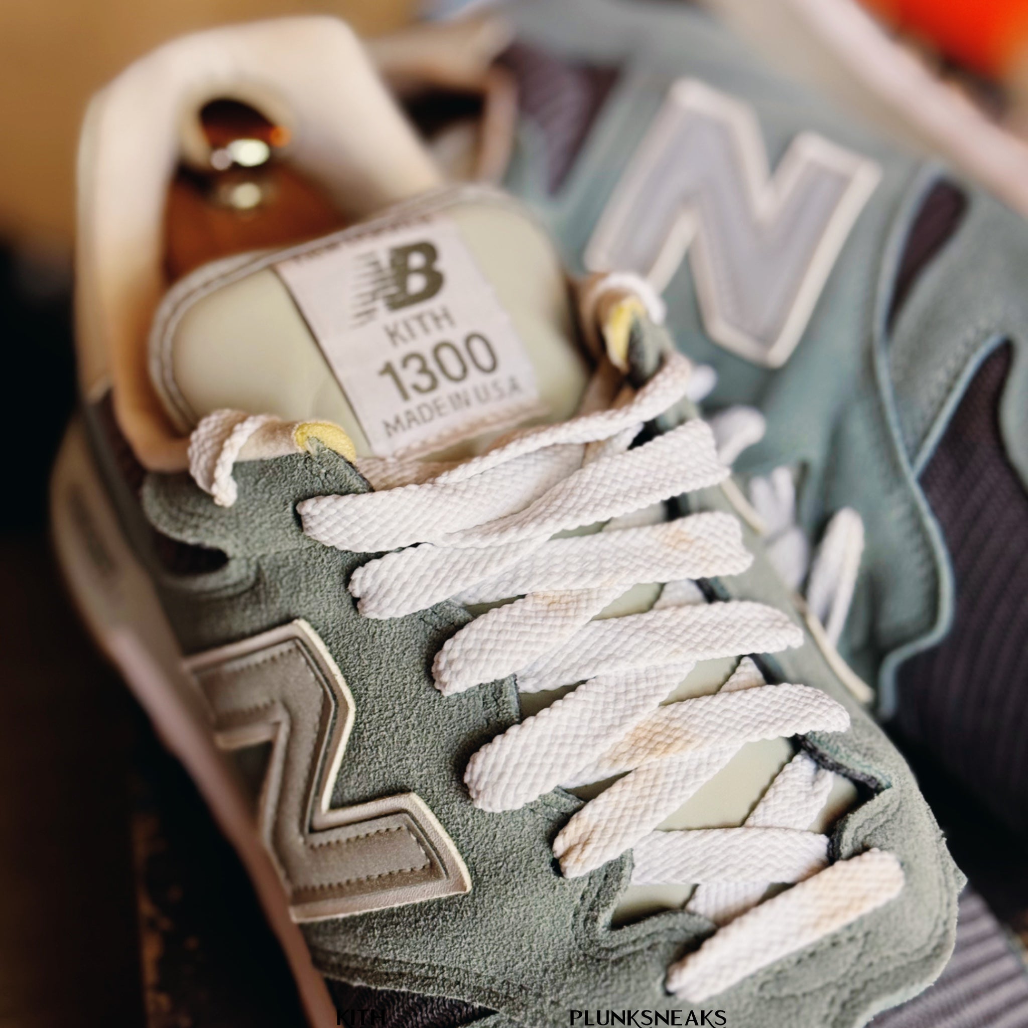 Kith New Balance 1300 MiUSA Mauve Sole 2020 (USED)