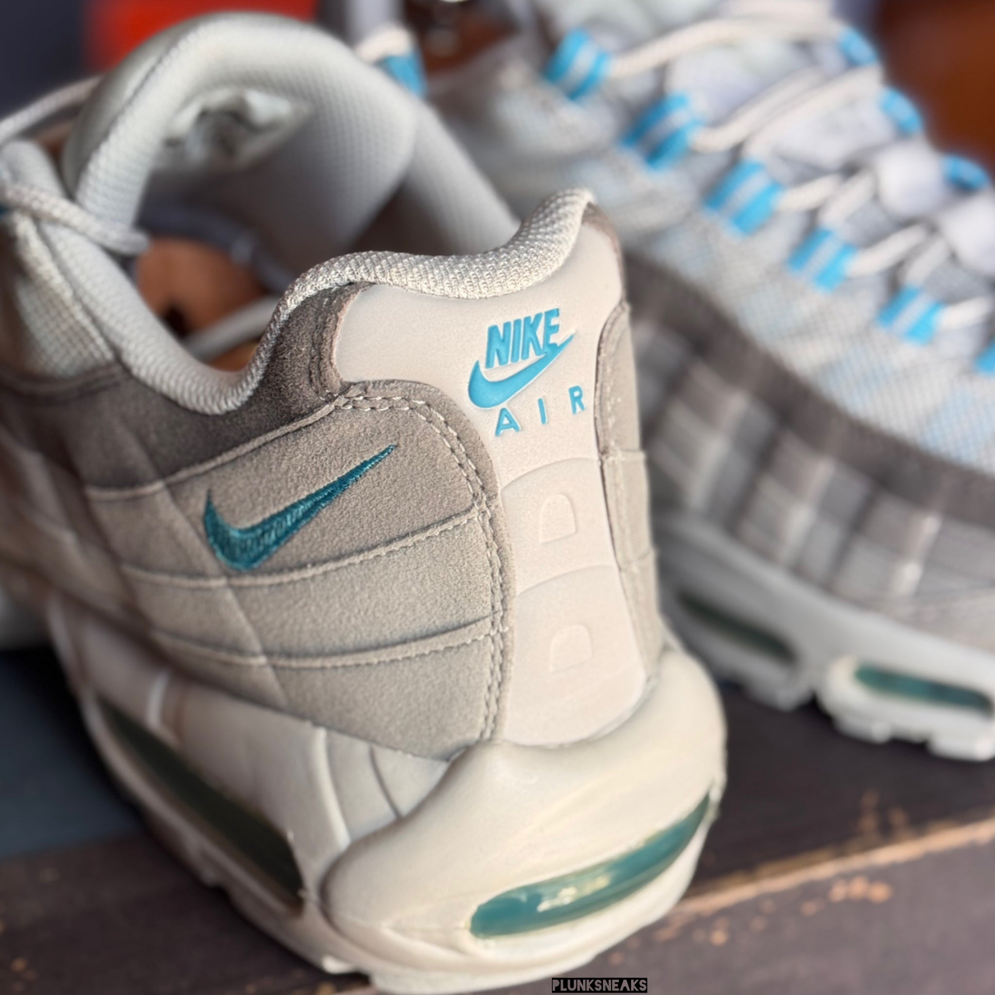 Nike Air Max 95 Chlorine Blue 2011 (USED)