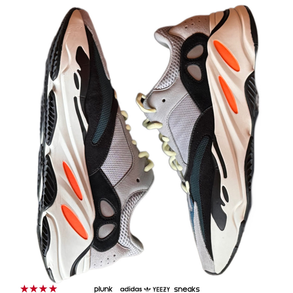 adidas Yeezy Boost 700 Wave Runner 2017 (USED)