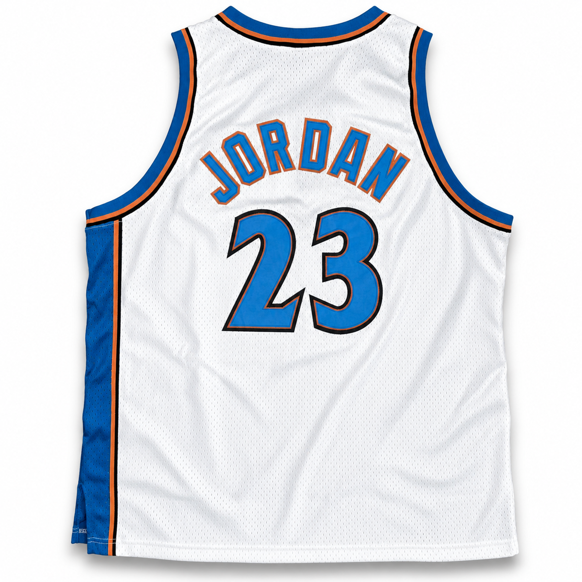 Nike Washington Wizards Micheal Jordan Swingman Vintage Jersey White 2002 (USED)