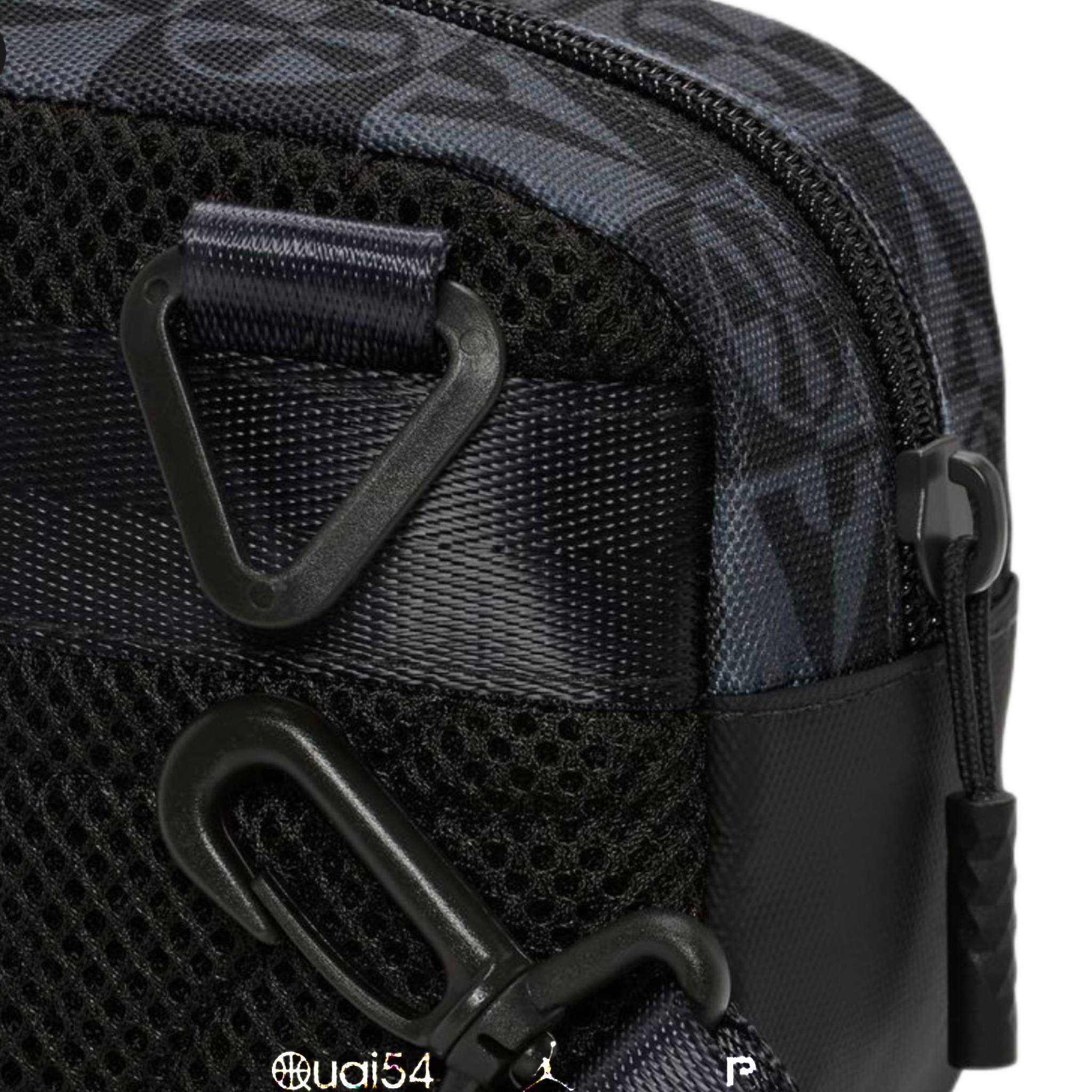 Jordan Quai 54 Camera 1.6L Bag