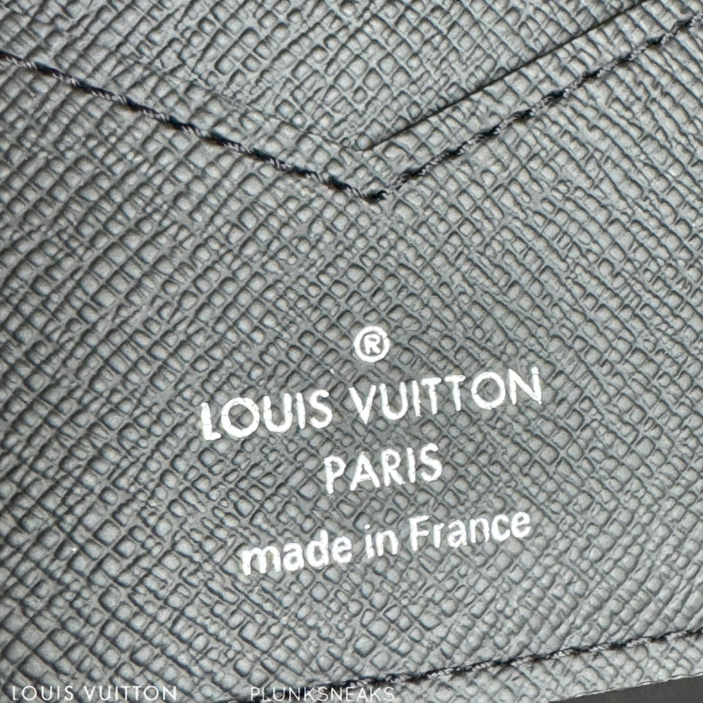 Louis Vuitton Monogram Eclipse Passport Cover 2017 (USED)