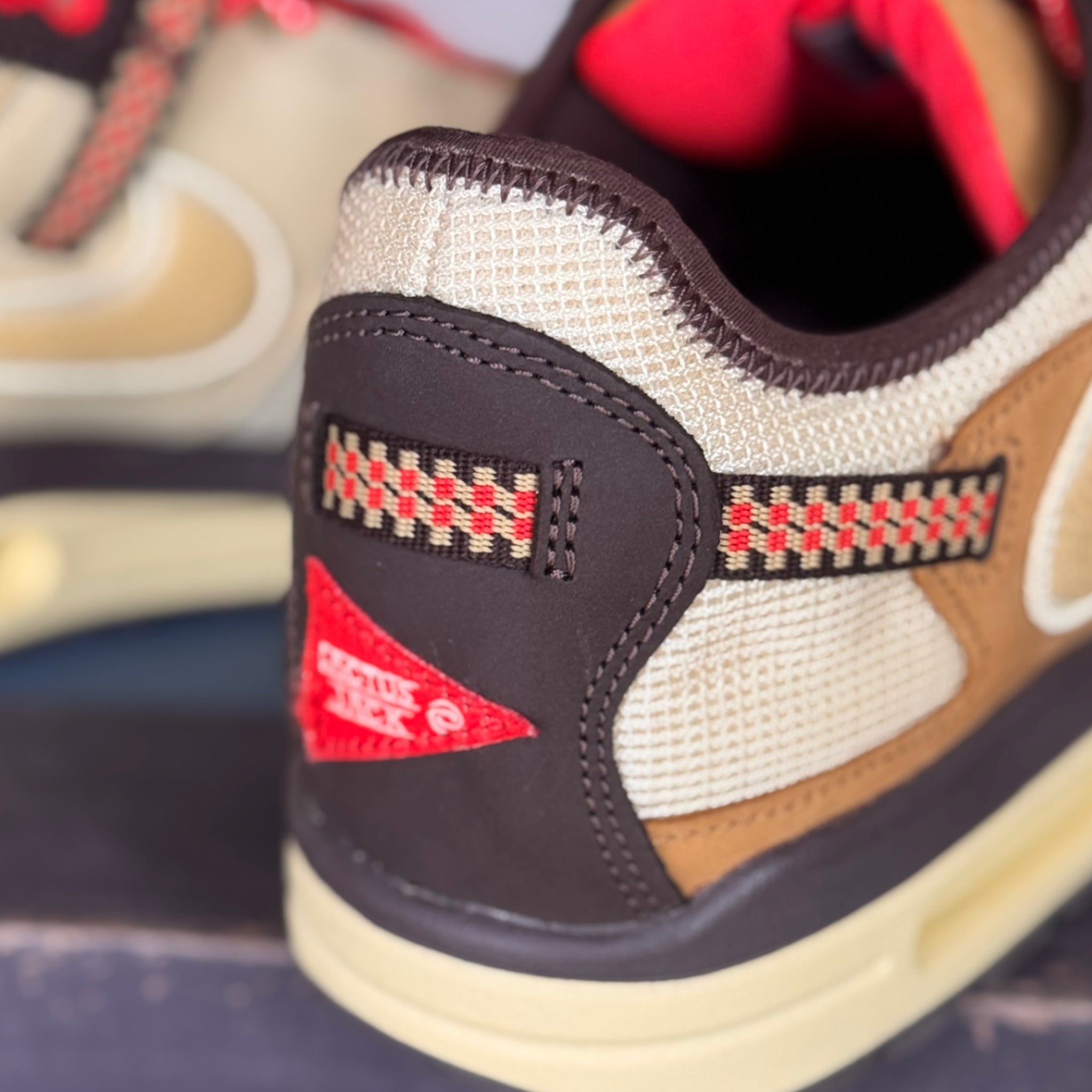 Travis Scott Nike Air Max 1 Baroque Brown 2022 (USED)