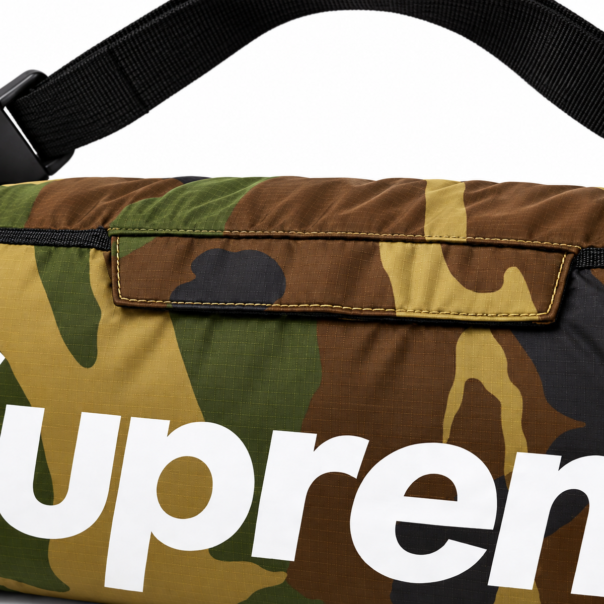 Supreme Hand Warmer Woodland Camo 2018 (USED)