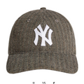 Kith & '47 for the MLB New York Yankees Barre Stripe Franchise LS Fitted Cap