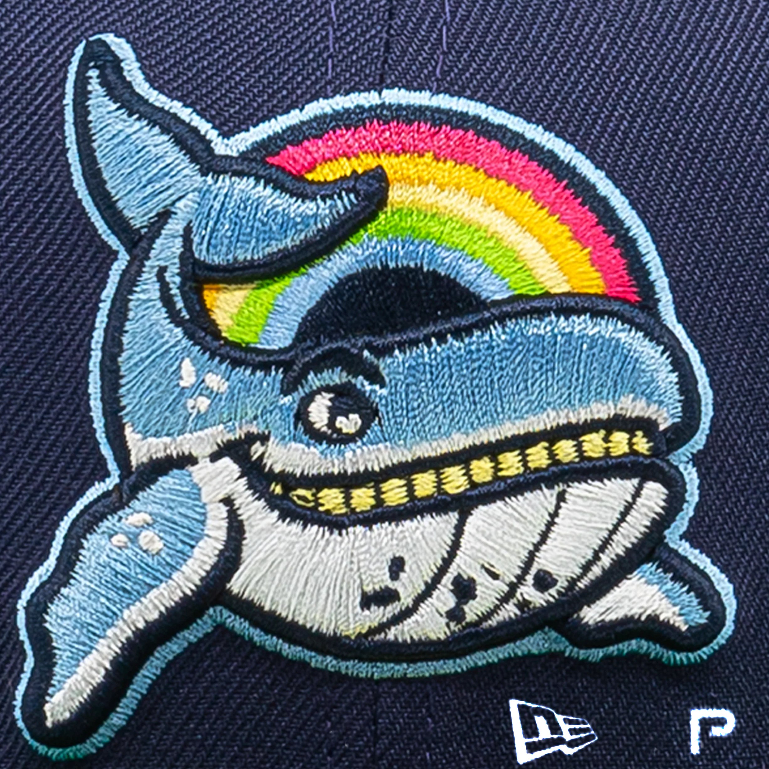 Clink Room New Era 59FIFTY Hawaiian Whales "Oahu" Fitted Cap 2022