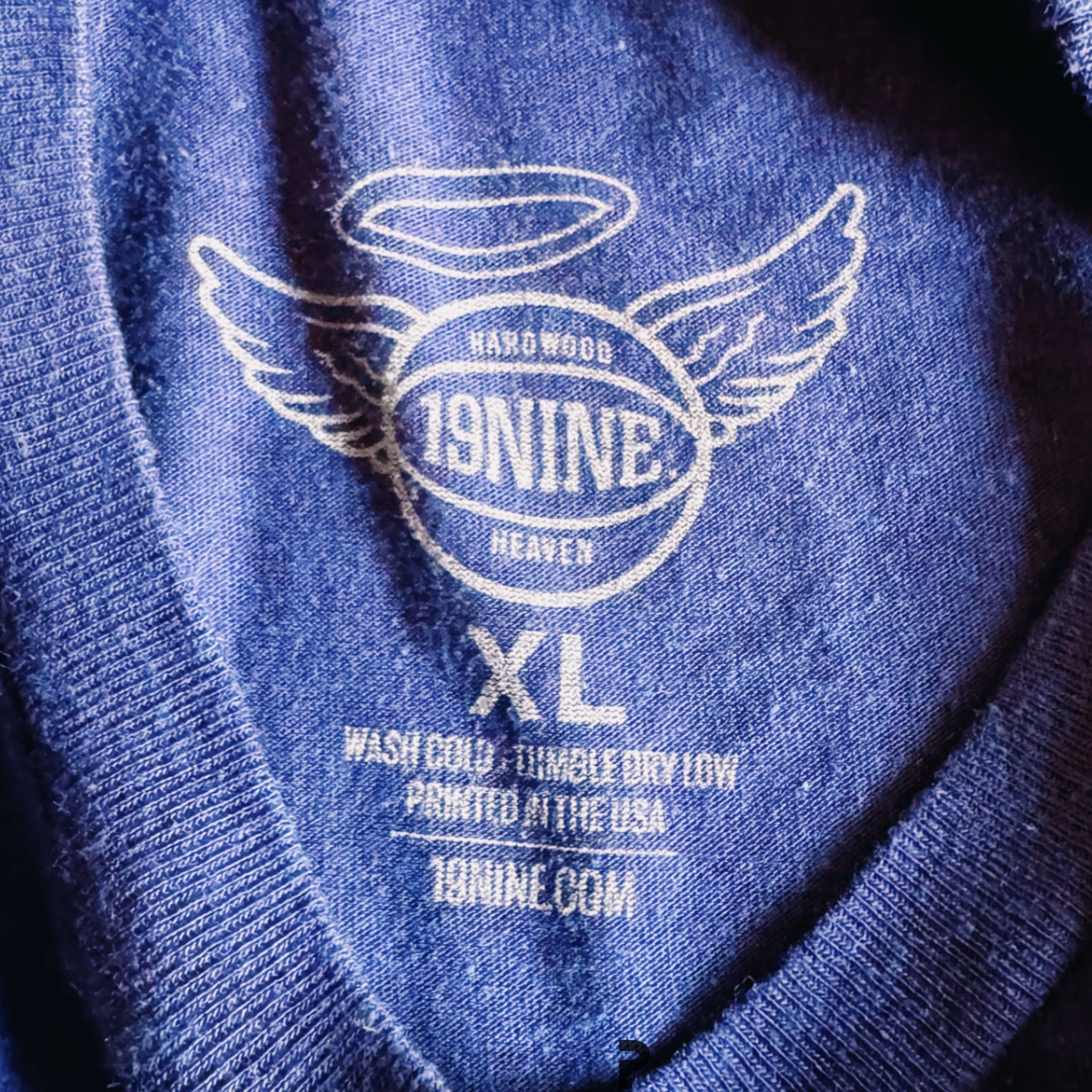19NINE 2004 UConn Double Champions Vintage Tee 2020 (USED)