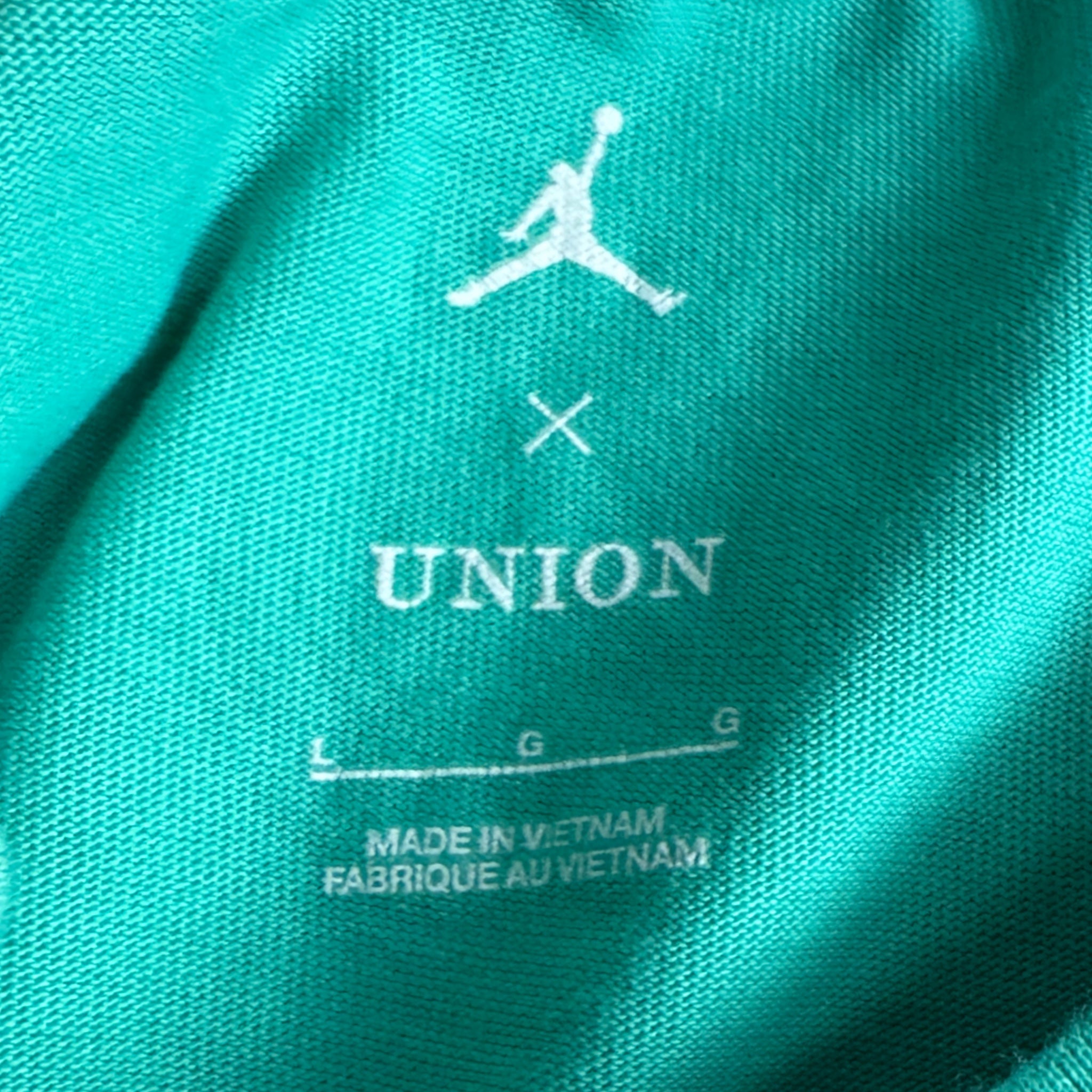 Air Jordan 1 KO x Union LA Long-Sleeve Tee Kinetic Green/Coconut Milk (USED)