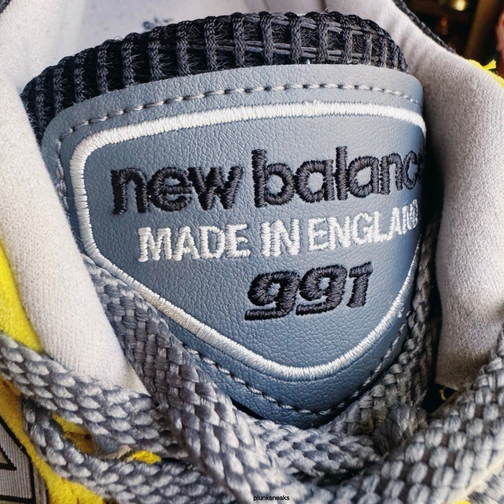 UP THERE New Balance 991v2 MIUK City Exclusive Pack Asia Pacific (USED)
