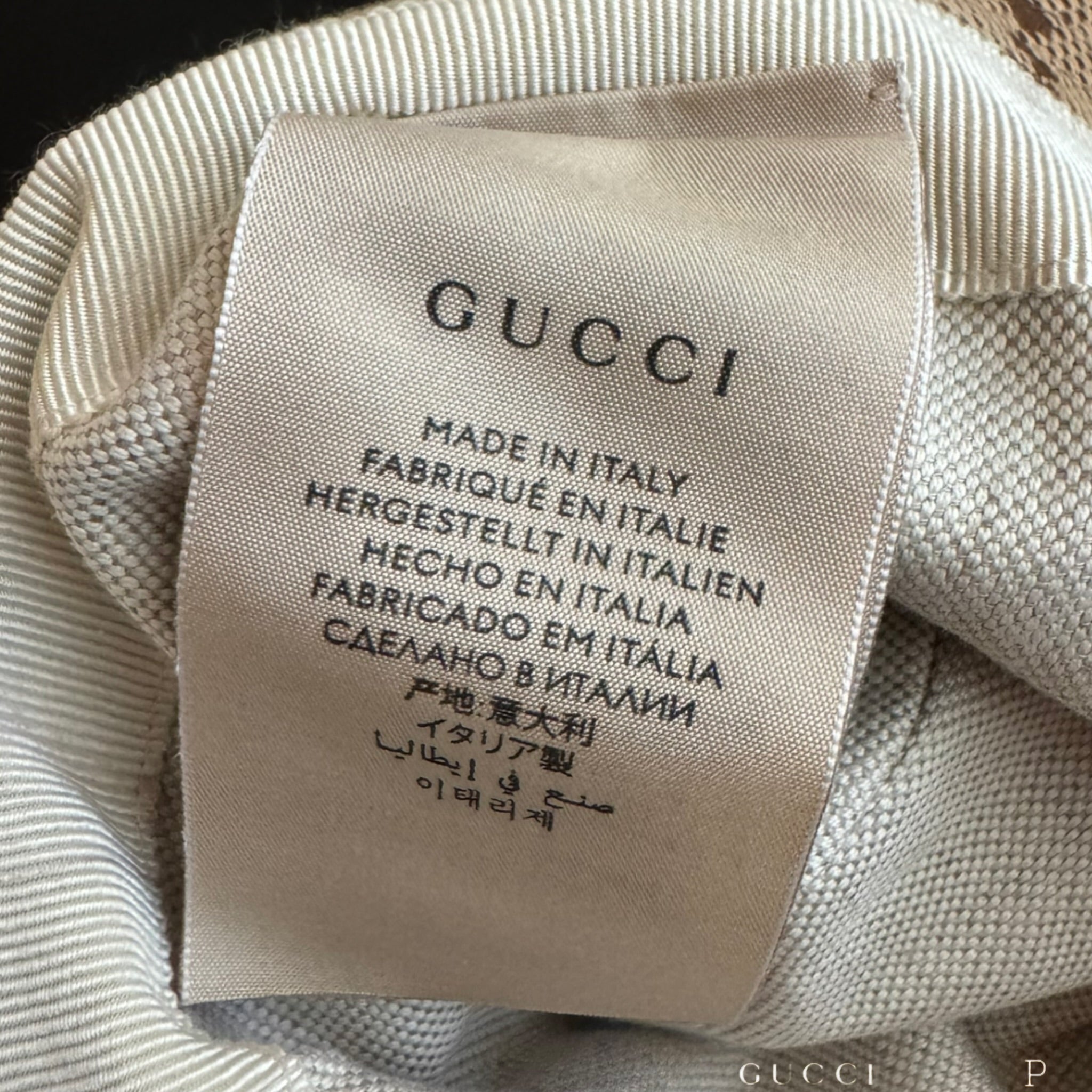 Gucci Jumbo GG Canvas Bucket Hat 2023 (USED)