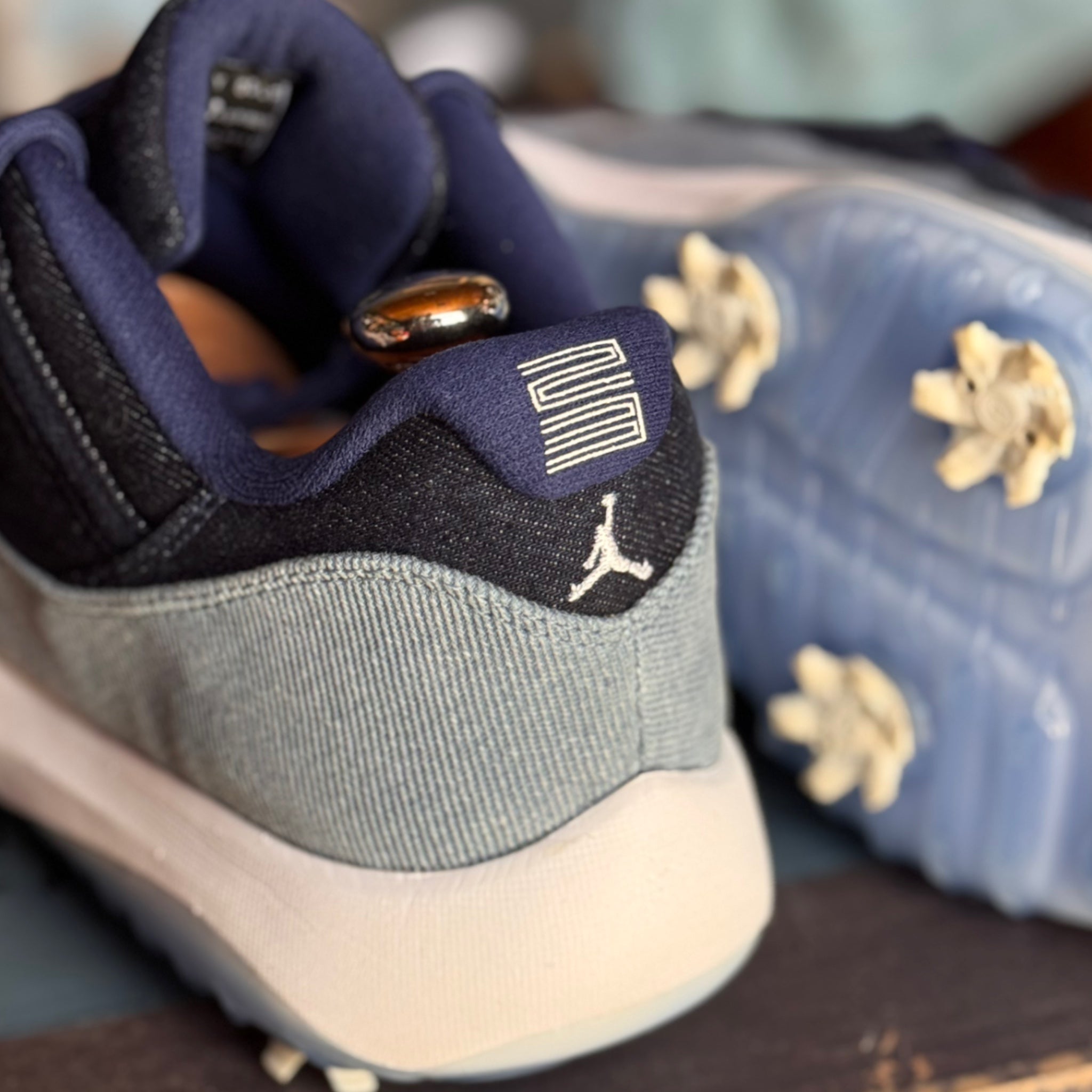Air Jordan 11 Low Golf No Denim Allowed 2019 (USED)