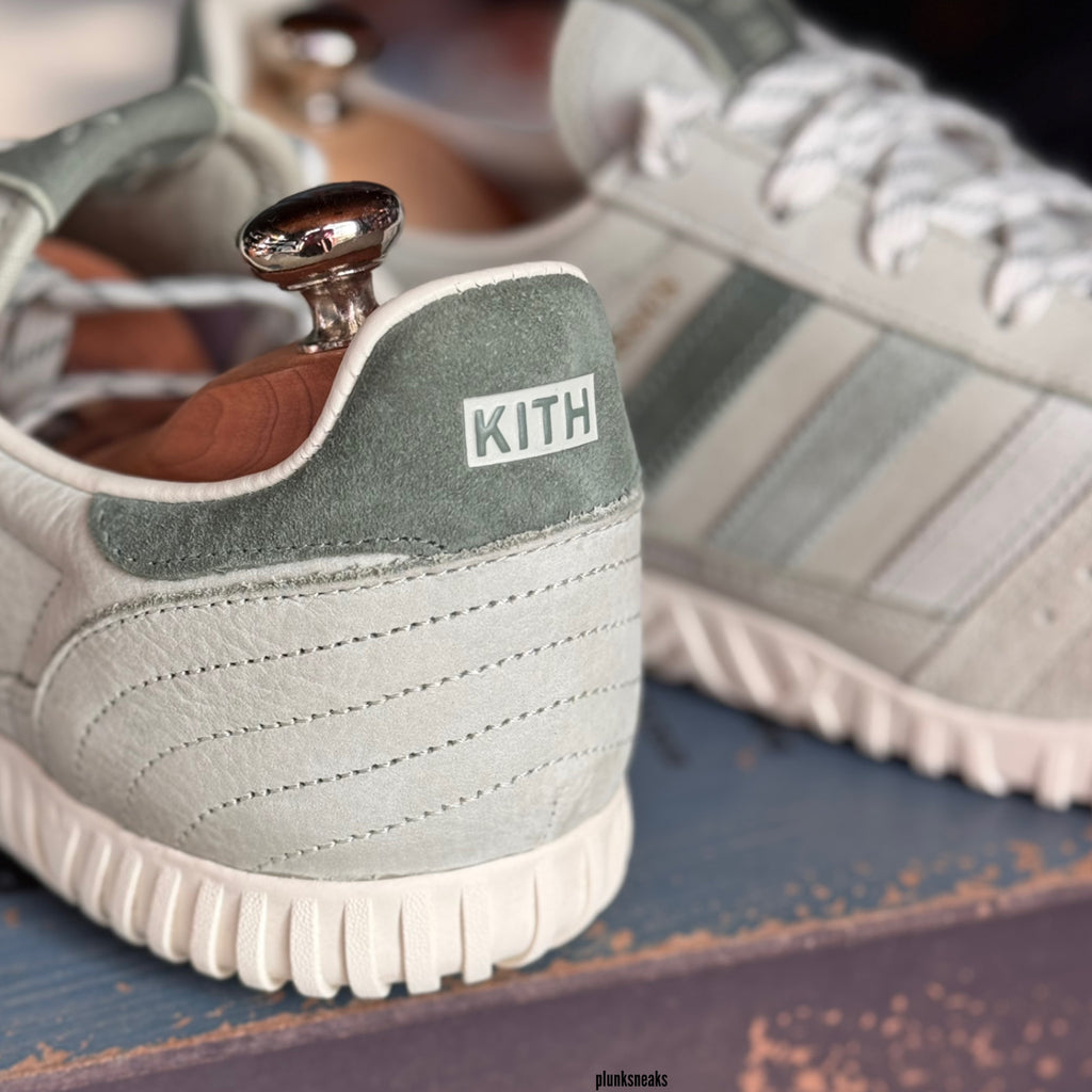 Kith adidas Indoor Super Classics Program 2024 (USED)
