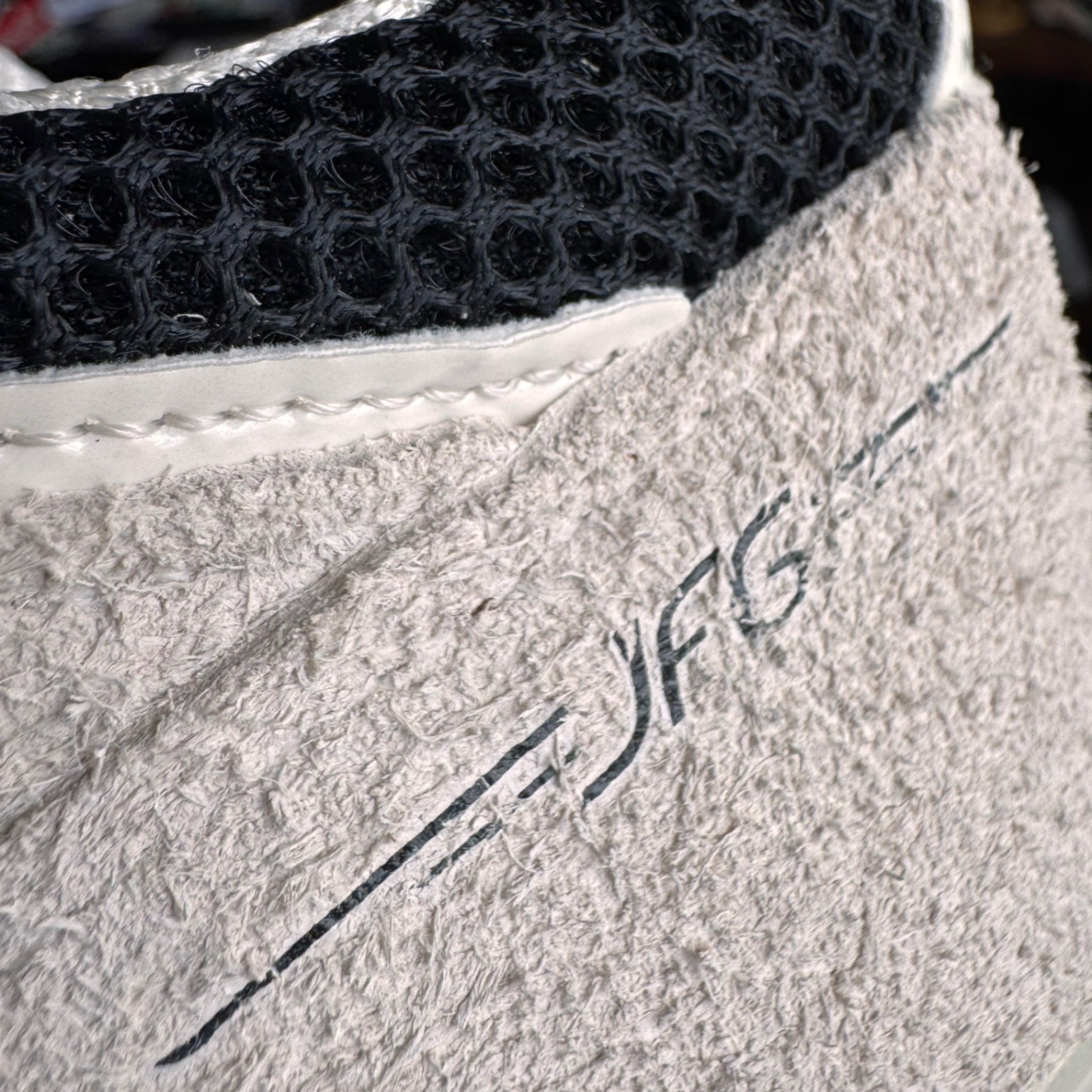 Joe Freshgoods New Balance 990v4 MiUSA 1998 Pack Intro 2023 (USED)