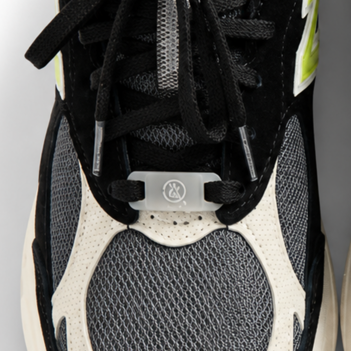 Kith & United Arrows & Sons New Balance 990v3 MiUSA Black 2026