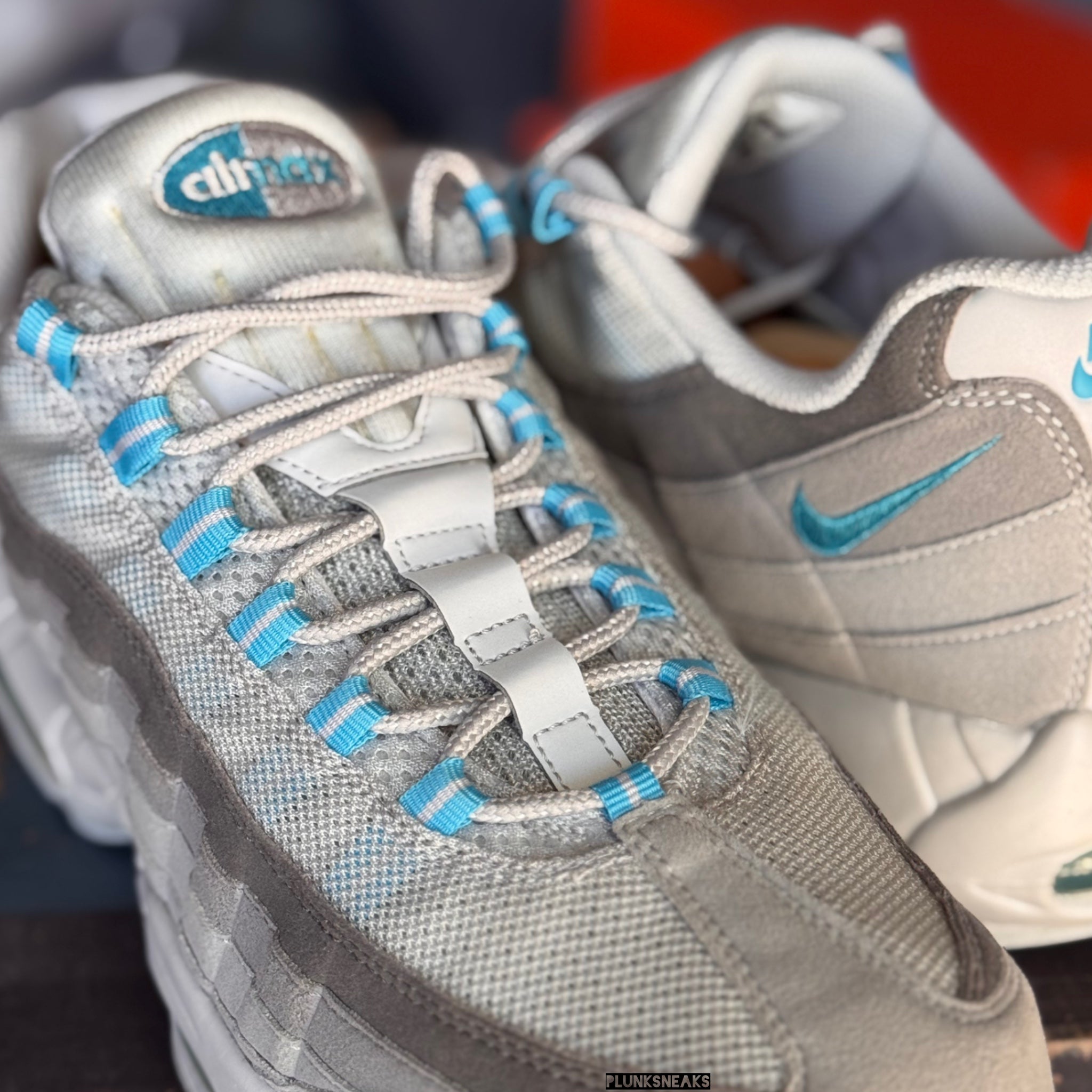 Nike Air Max 95 Chlorine Blue 2011 (USED)
