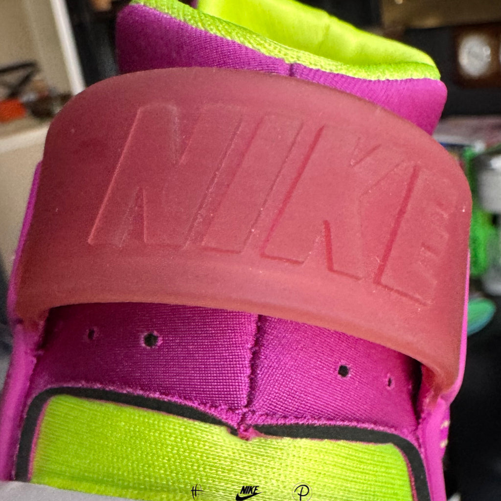 Nike Air Huarache NM Volt Fuchsia Flash 2015 (USED)