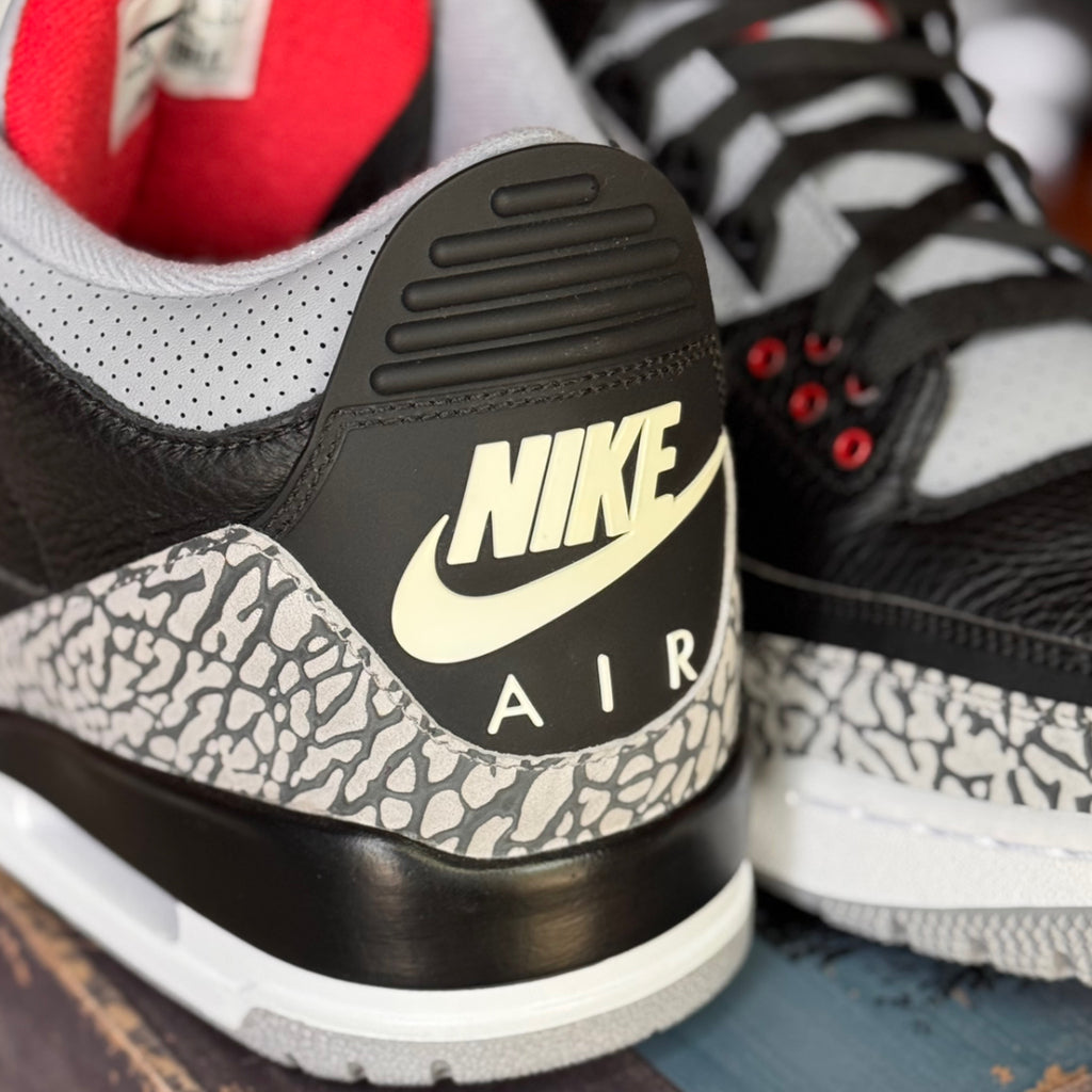 Air Jordan 3 Retro OG Black Cement 2018 (USED)