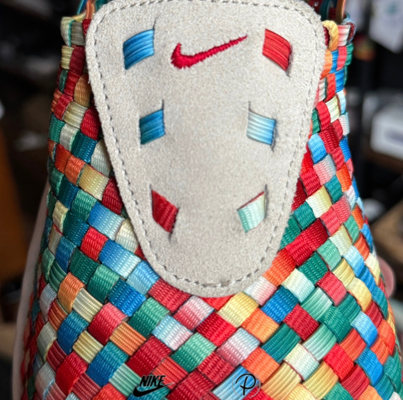 Nike Air Woven Premium Rainbow 2017 (USED)