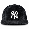 Kith New Era New York Yankees 10th Anniversary Velvet Fitted Hat Black 2021 (USED)