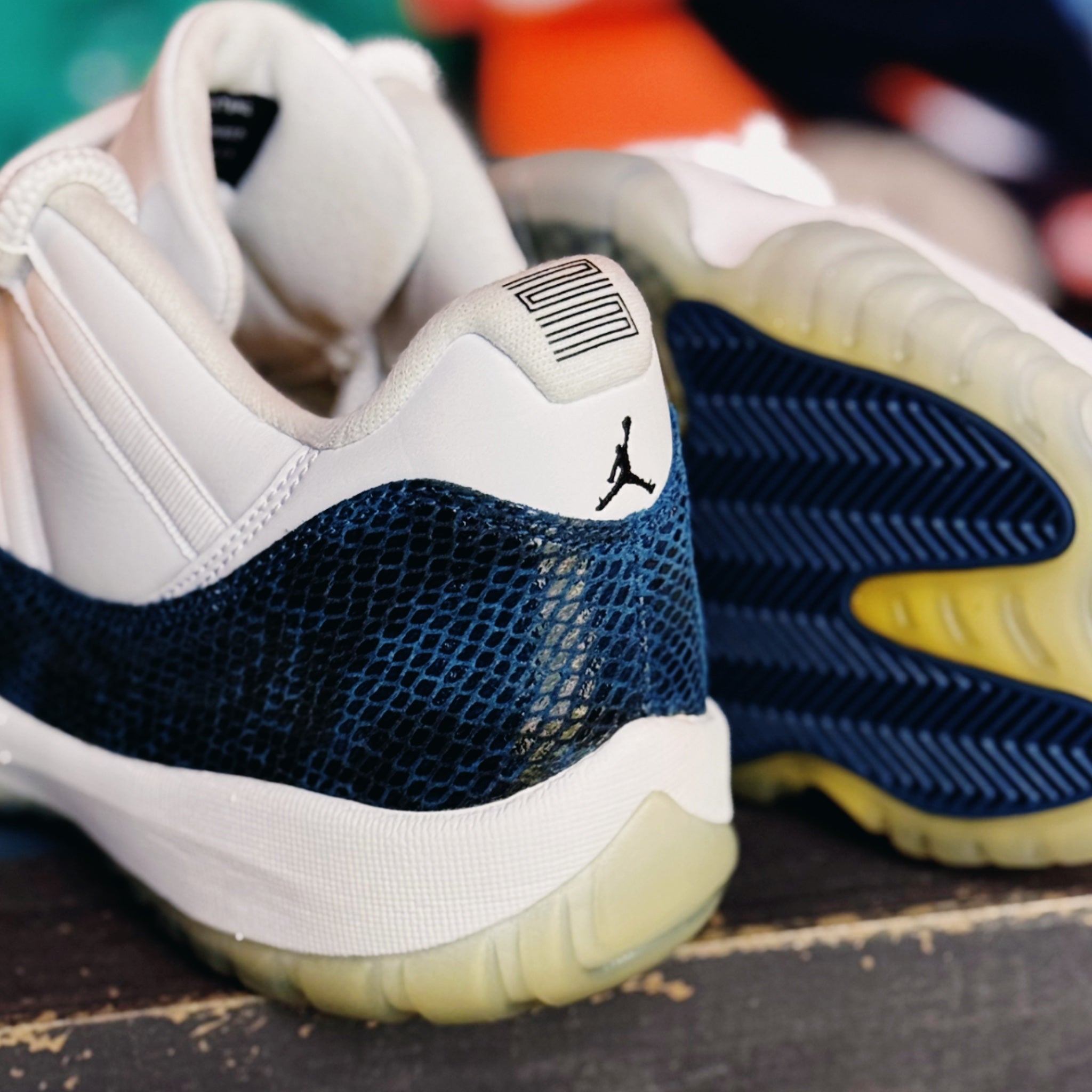 Air Jordan 11 Retro Low Navy Snakeskin 2019 (USED)