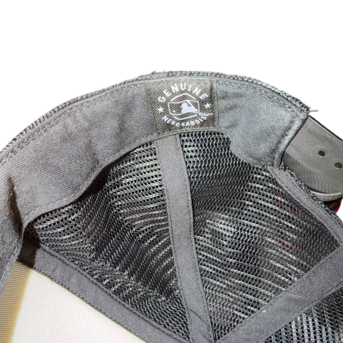 Kith ‘47 Pittsburgh Pirates Hitch Foam Trucker Hat 2024 (USED)